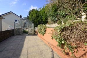 Photo 8- click for photo gallery